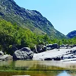 Casa de hóspedes Residência Iris 4*