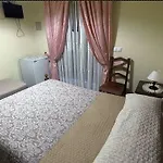 Residencia Iris Guest house 4*