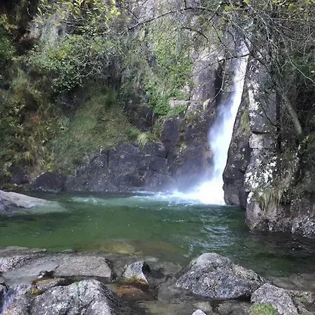 بيت ضيافة Residencia Iris جيريز