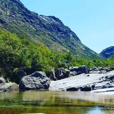 بيت ضيافة Residencia Iris 4*