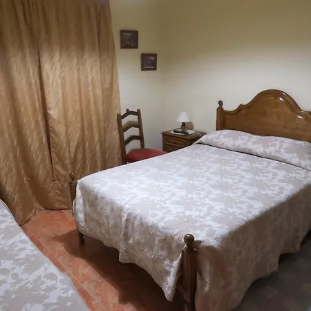 Residencia Iris بيت ضيافة جيريز