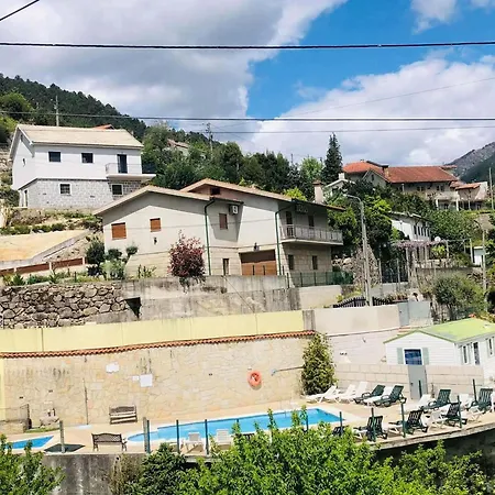 Pensjonat Residencia Iris Geres