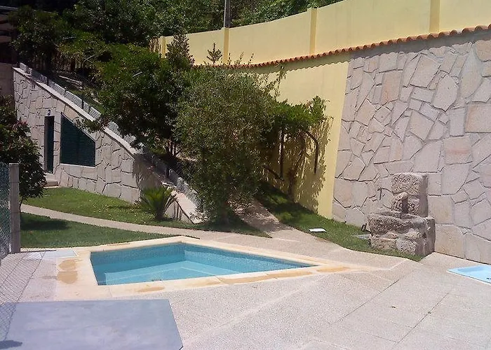 Residencia Iris Guest house Geres